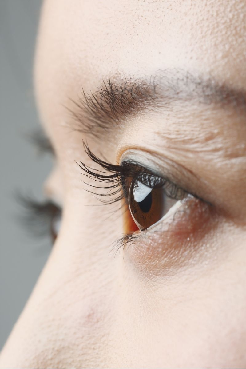 難病中医学中国鍼灸院 眼の施術イメージ